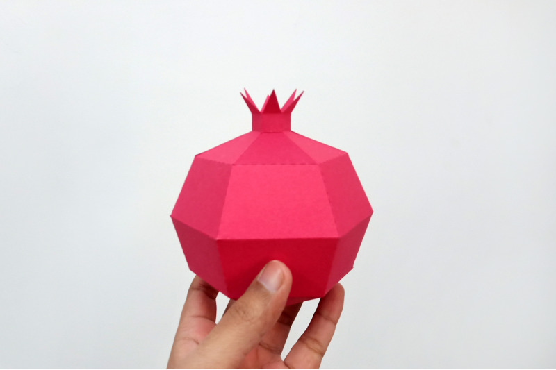 diy-pomegranate-3d-papercraft