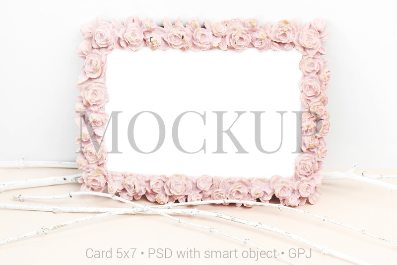 mockup-photo-with-white-branches