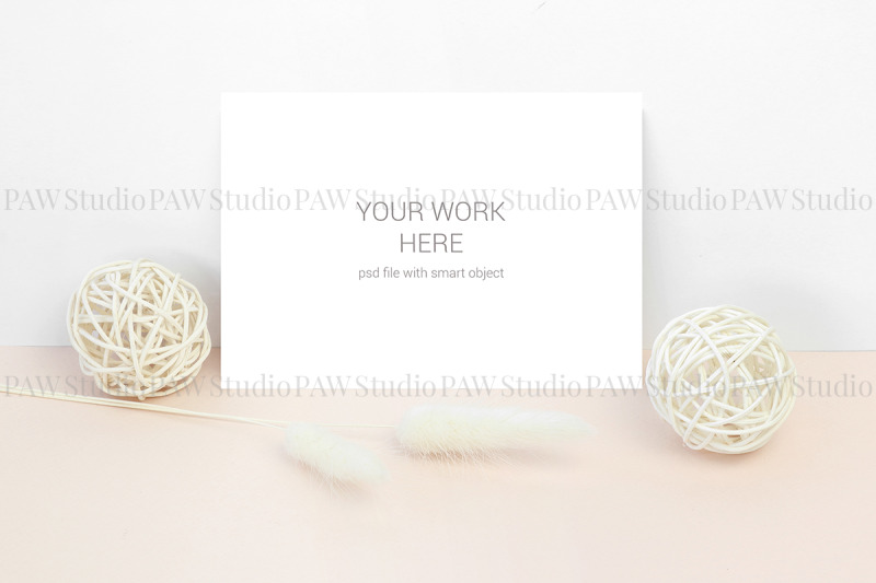 mockup-card-with-wooden-balls-and-dry-flowers