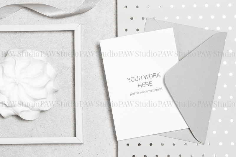 card-mockup-envelope-flower-holiday-wedding-template