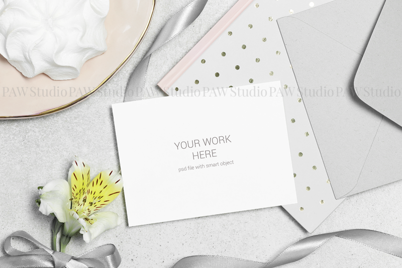 card-mockup-envelope-flower-holiday-wedding-template