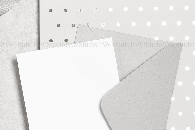 card-mockup-envelope-flower-holiday-wedding-template