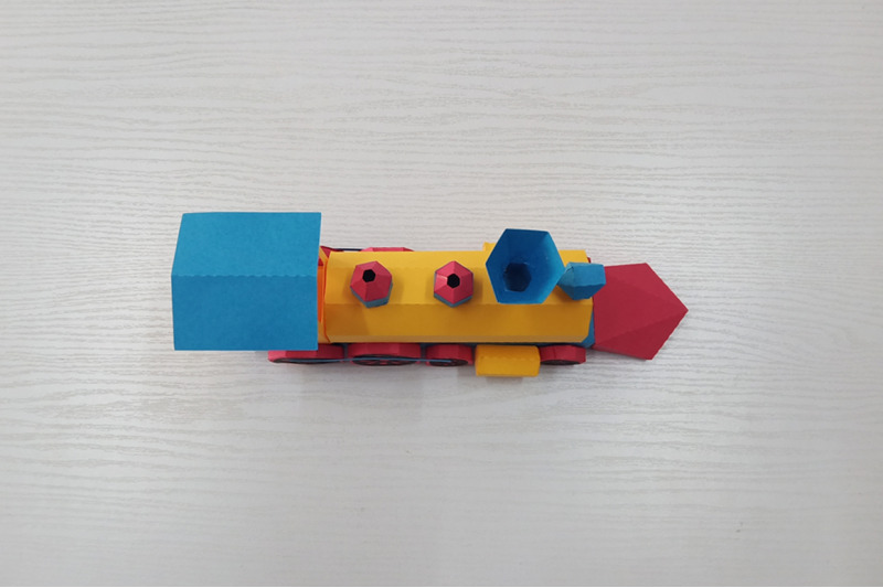 diy-locomotive-model-3d-papercraft