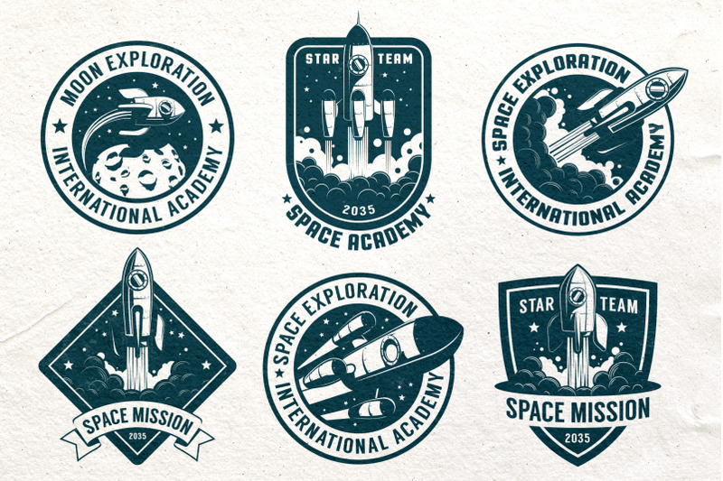 space-rocket-retro-badge