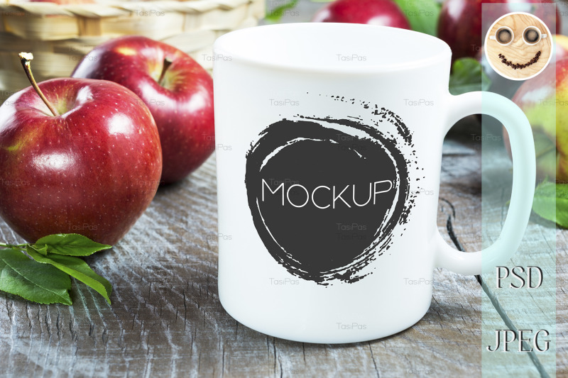 coffee-mug-mockup-with-apples