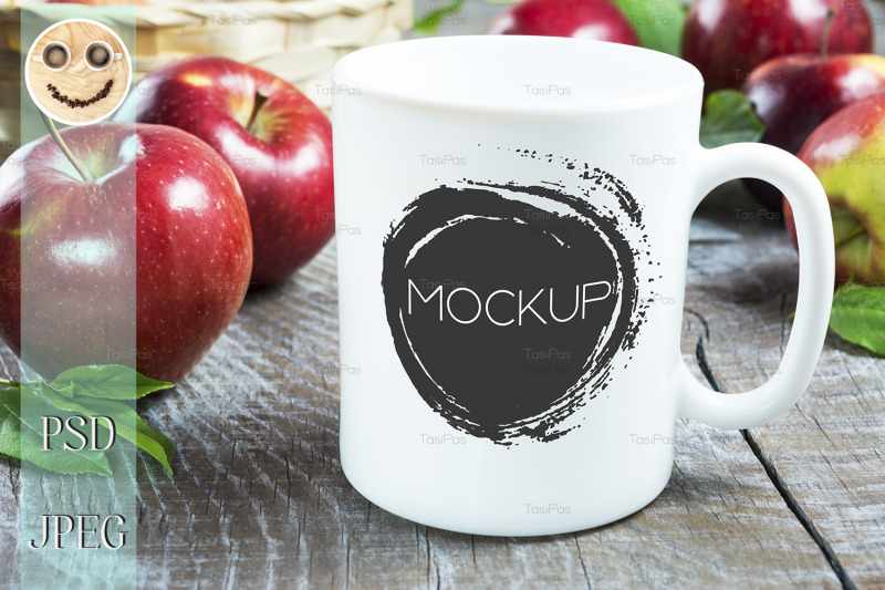 coffee-mug-mockup-with-apples