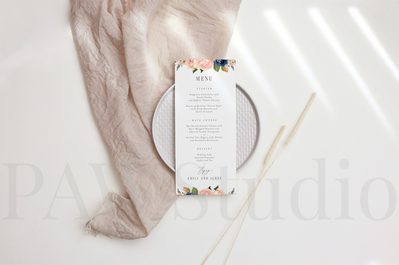 wedding-menu-mockup-greeting-card-mockup-menu