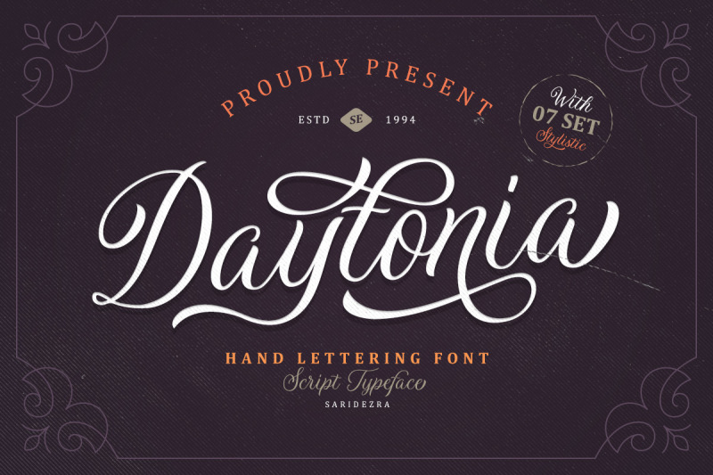 daytonia-hand-lettering-script