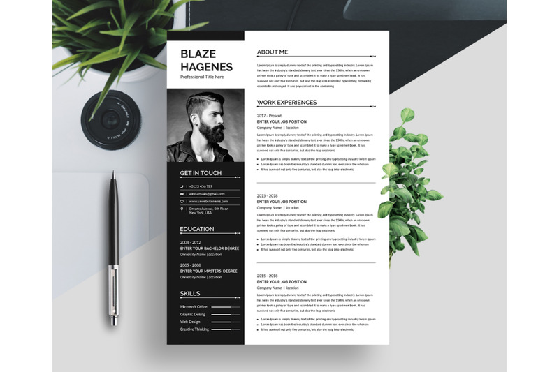 resume-layout-with-dark-gray-sidebar