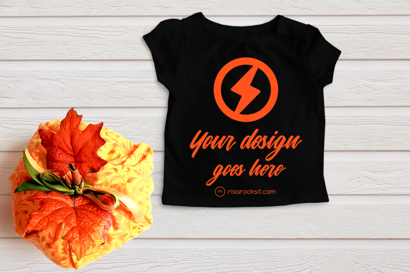 folded-tee-with-fall-pumpkin-png-mock-up