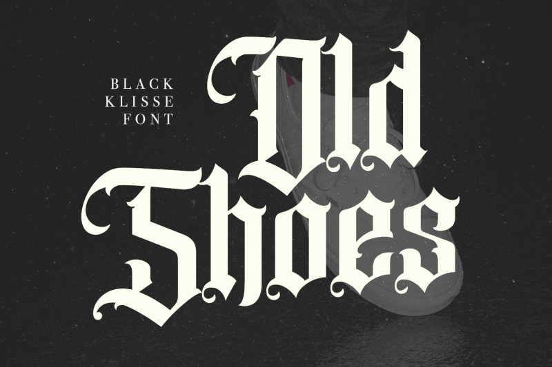 black-klisse-blackletter-font