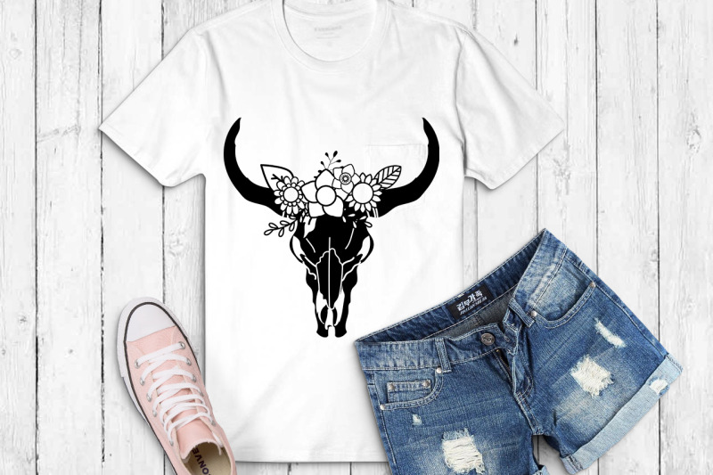 cow-boho-skull-with-flowers