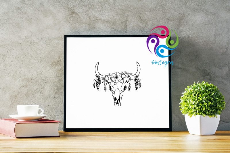 floral-cow-skull-with-feathers-svg-file
