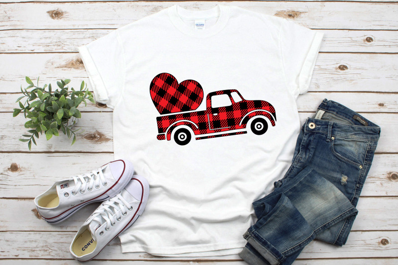 valentines-buffalo-plaid-truck-svg-4-designs