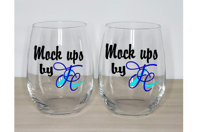 stemless-wine-glasses-mockups