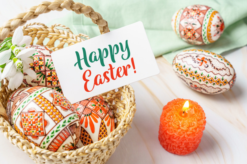 easter-eggs-basket-with-card-mockup