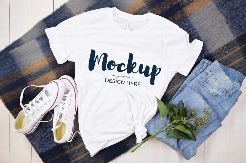 white-t-shirt-mockup-with-scarf