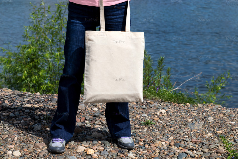 woman-with-eco-tote-bag-template