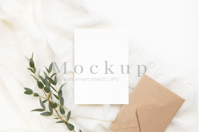 wedding-mockup-5x7-card-mockup-greeting-card