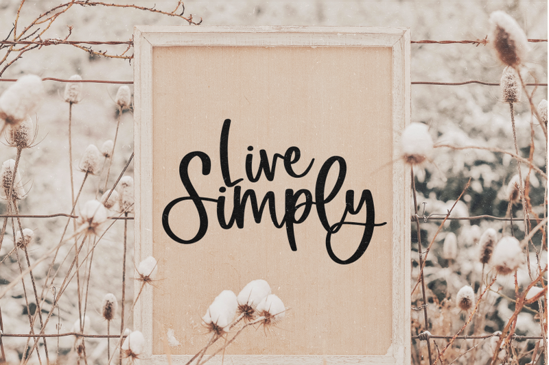 rightly-handwritten-script-font