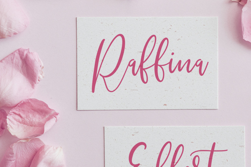 righttoast-beauty-script-font