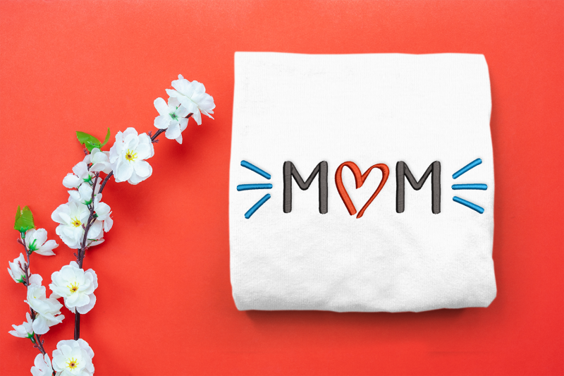 mom-with-heart-in-hand-drawn-style-embroidery