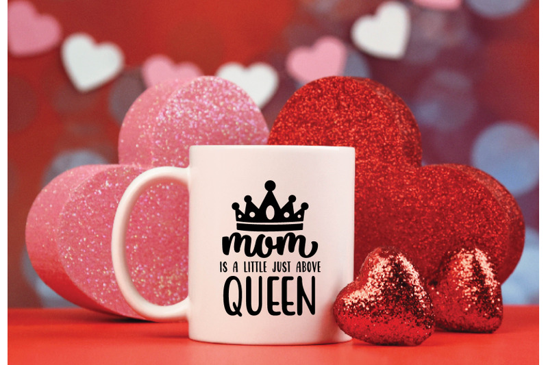 nbsp-mom-is-a-little-just-above-queen-svg-crafters