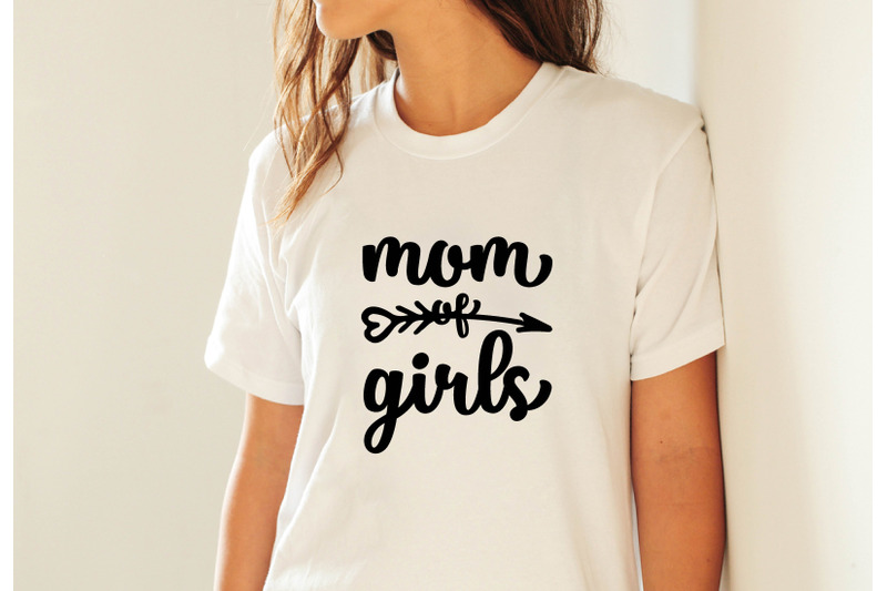 mom-of-girls-svg-crafters