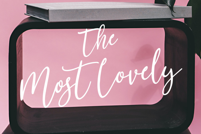 mostlovely-lovely-script-font