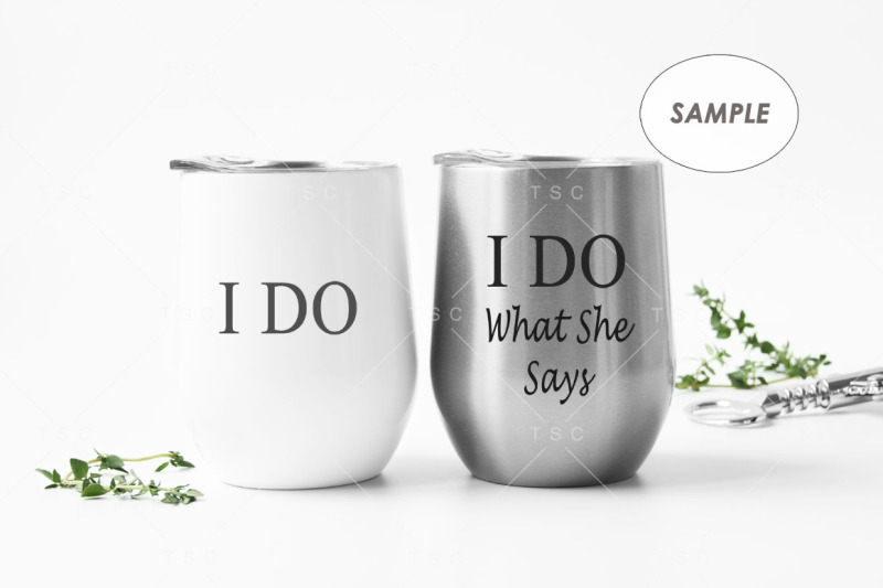 wine-tumbler-mockup