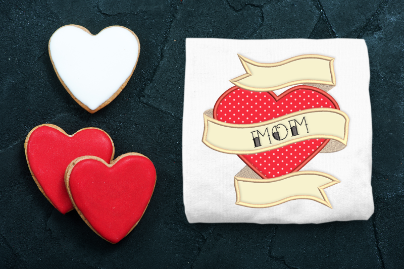 mom-heart-tattoo-applique-embroidery