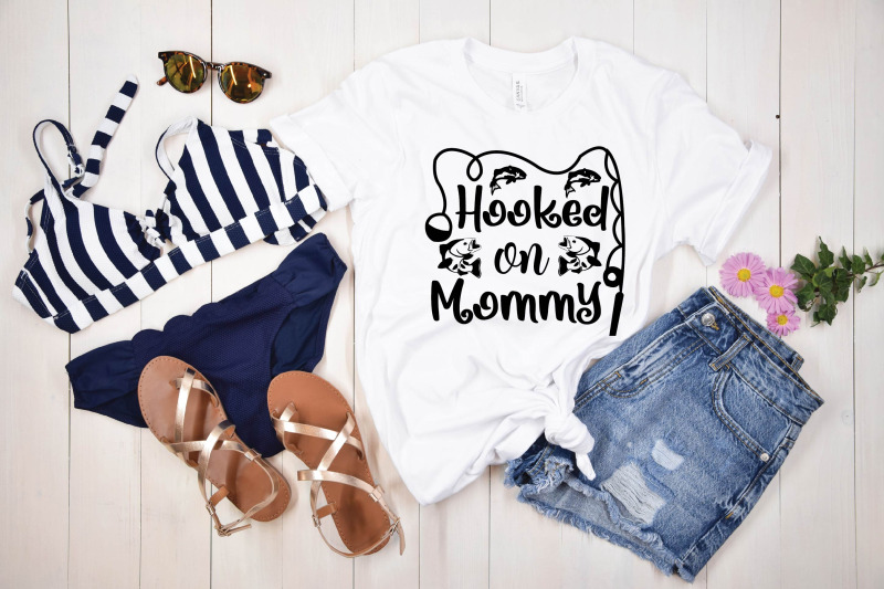 hooked-on-mommy-svg-design