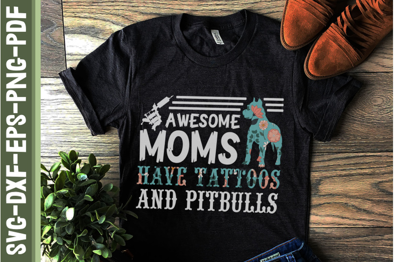 awesome-moms-have-tattoos-and-pitbulls