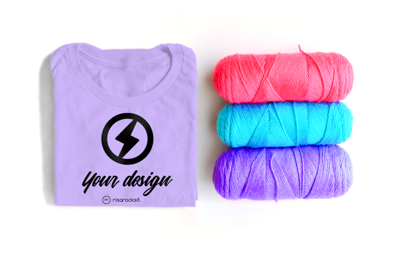 tee-shirt-with-row-of-yarn-photoshop-mock-up
