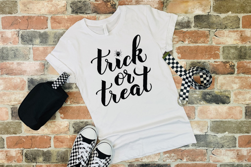 trick-or-treat-lettering-halloween-quote