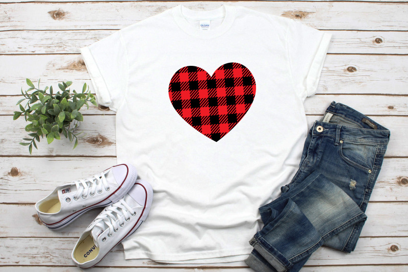 buffalo-plaid-heart-svg