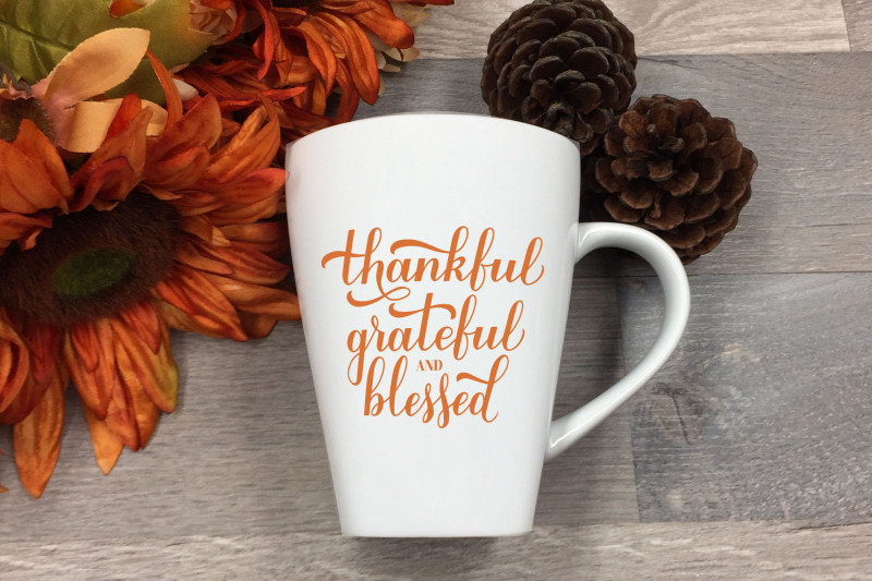 thankful-grateful-blessed-calligraphy-thanksgiving-quote-svg