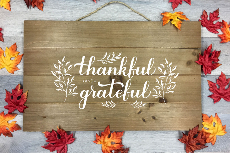 thankful-and-grateful-calligraphy-thanksgiving-quote