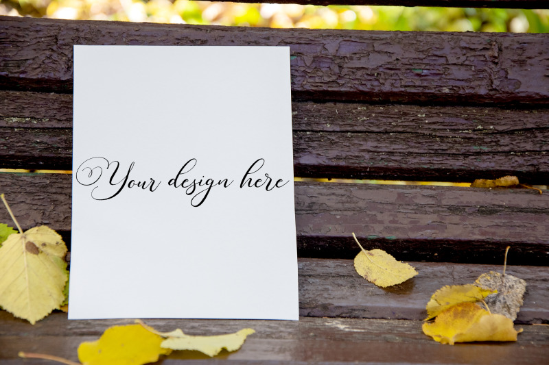 5x7-autumn-card-mockup-fall-mockup-greeting-card-psd-mockup-invitat