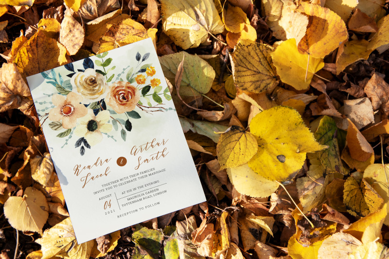 5x7-autumn-card-mockup-fall-mockup-greeting-card-psd-mockup-invitat