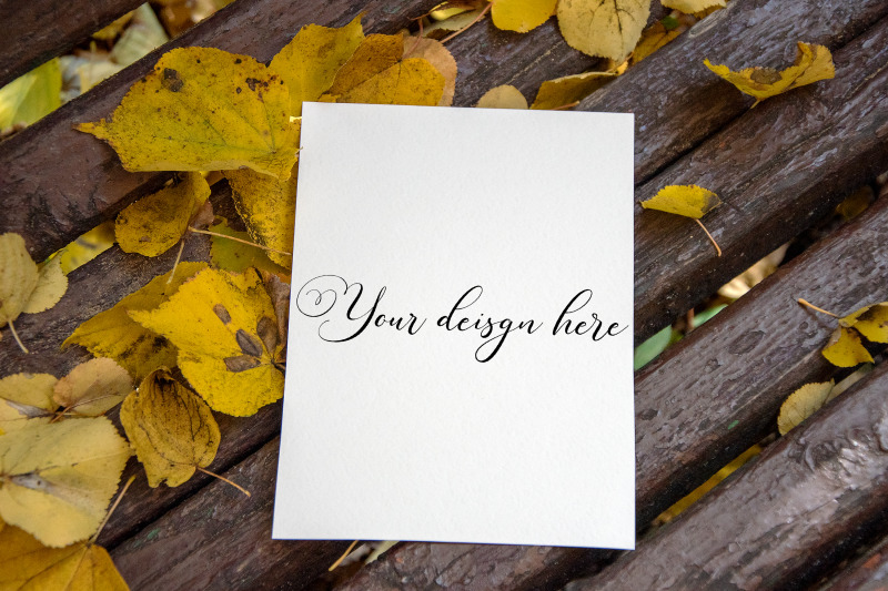 5x7-autumn-card-mockup-fall-mockup-greeting-card-psd-mockup-invitat