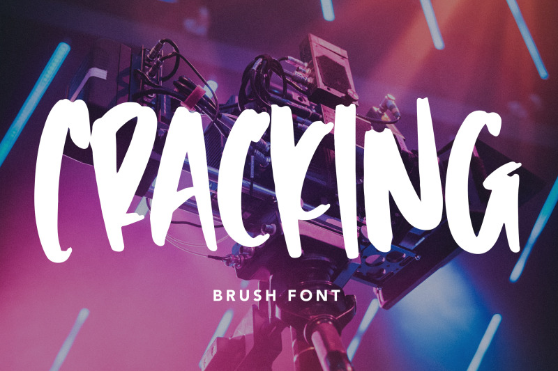 cracking-brush-font