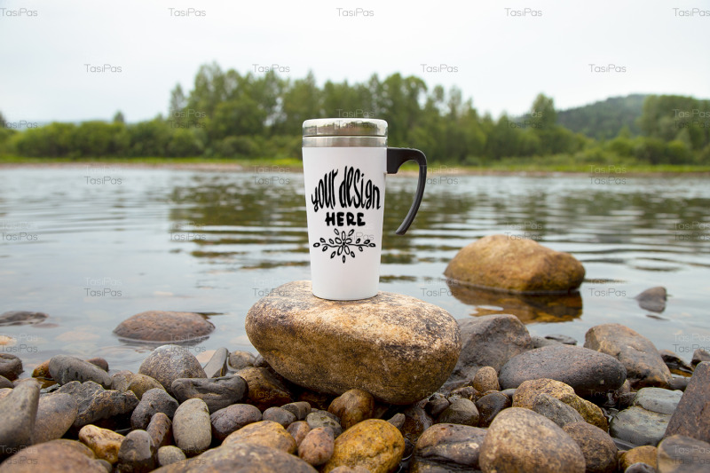 travel-mug-mockup-on-river-stone
