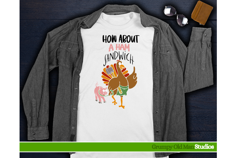 funny-turkey-with-pig-thanksgiving