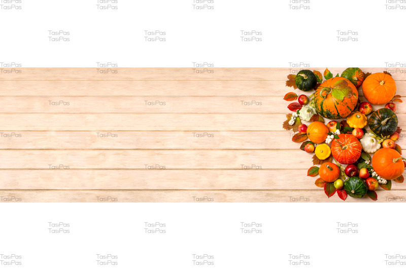 fall-decor-with-orange-pumpkins-and-white-squash-for-social-media