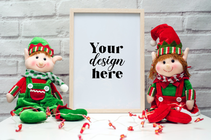 christmas-frame-mockup-elf-mockup-6-holiday-mockup