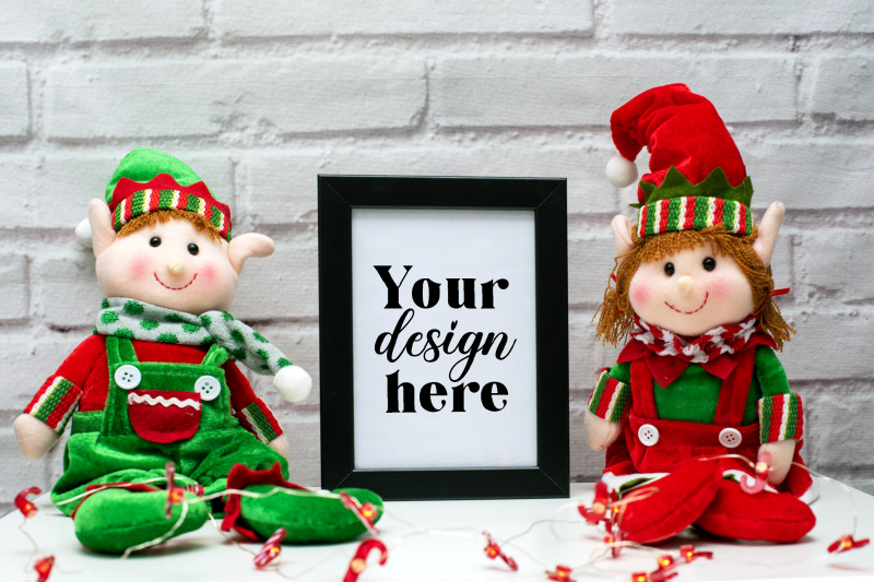 christmas-frame-mockup-elf-mockup-11-holiday-mockup