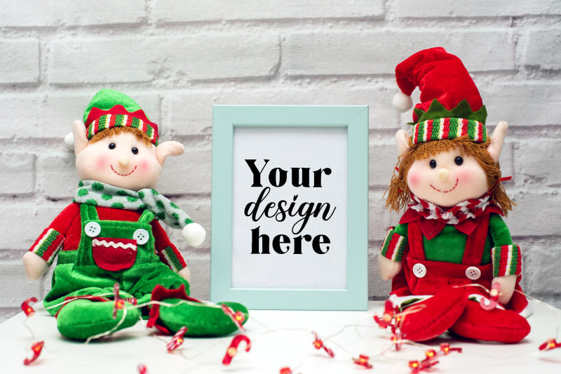 christmas-frame-mockup-elf-mockup-13-holiday-mockup