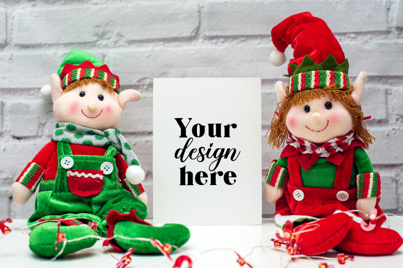 christmas-card-mockup-elf-mockup-15-holiday-mockup