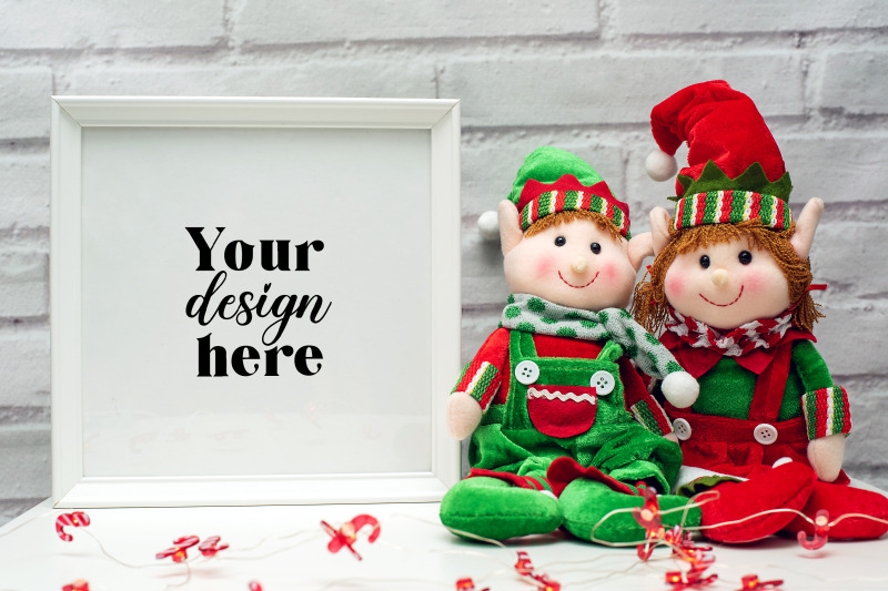 christmas-frame-mockup-elf-mockup-19-holiday-mockup